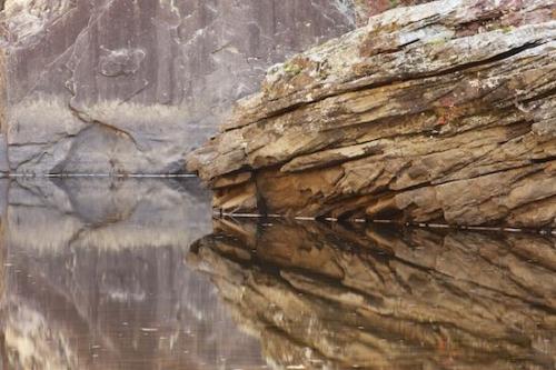 Rock Formations;Striated;Rock Face;Boulders;Geology;Patterns;Abstracts;Stream;Alabama;Abstraction;reflection;Textures;Abstract;Rocks;Little River Canyon National Preserve;flowing;river;reflections;Striations;water