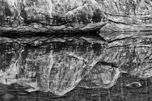 Alabama;Rocks;Geology;Striated;Abstract;reflection;water;Abstraction;Patterns;Black and White;Rock Formations;flowing;reflections;Striations;Green;Little River Canyon National Preserve;Textures;river;Gray;Boulders;Abstracts;Rock Face;Stream