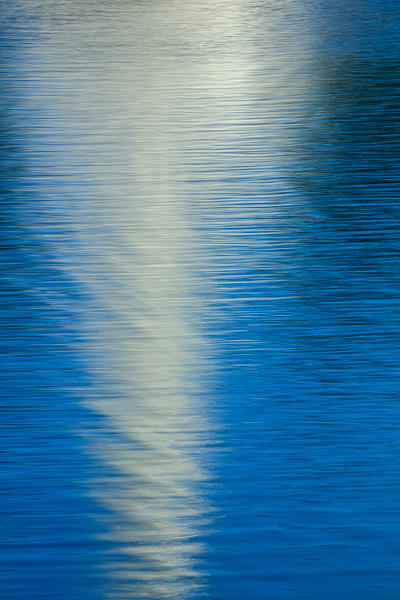 Abstract;Abstraction;Blue;Calm;Healing;Health care;Healthcare;Line;Nature;Pastoral;Ripple;Shape;Waterscape;oneness;pattern;peaceful;reflection;reflections;restful;serene;soothing;texture;tranquil;zen