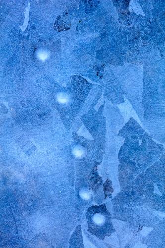 Abstract;Abstraction;Blue;Close-up;Cold;Frozen;Ice;Icy;Line;Macro;Nature;Pastoral;Shape;Wabi Sabi;icicle;oneness;pattern;peaceful;reflection;reflections;texture;tranquil;zen
