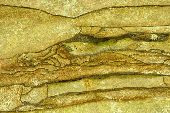 Textures;Shapes;Patterns;Abstractions;Abstract;Striation;Stone;Rock;Boulder;Geology;Geological;Rock formations;Rocks