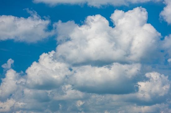 Abstract;Abstraction;Blue;Blues;Calm;Cloud;Cloud Formation;Clouds;Cool Colors;Cool Palette;Cool Tones;Healing;Health care;Healthcare;Minimalism;Nature;Pastoral;Shape;Weather;White;blue;color;landscape;oneness;pattern;peaceful;restful;serene;sky;soothing;tranquil;zen