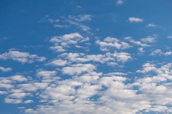 Abstract;Abstraction;Blue;Calm;Cloud;Cloud Formation;Clouds;Cloudy;Healing;Health care;Healthcare;Minimalism;Nature;Pastoral;Shape;White;landscape;oneness;peaceful;restful;serene;sky;soothing;tranquil;zen