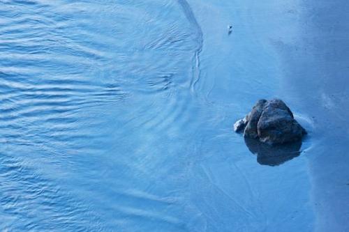Ocean;Striation;Abstract;Geology;Shapes;Reflection;Rock Formations;Sand;Waves;Sea;Shore;Stones;Shoreline;Blue;Crescent City;Water;Beaches;Boulder;Crescent Beach;Textures;Patterns;Gray;Stone;Brown;White;Reflections;Rock;Rocks;Geological;California;Abstractions;Beach;Seagull
