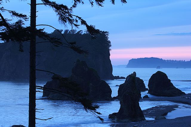 Ocean;Beach;Waves;Shore;Shoreline;Sand;Wet;Water;Sandy;Sea;Sunset;Dusk;Evening;Nightfall;Sun