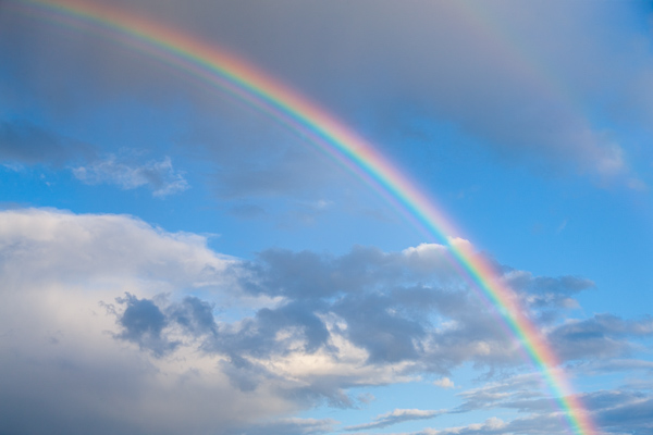 Blue;Calm;Cloud;Cloud Formation;Clouds;Concepts;Healing;Health care;Healthcare;Looking up;Minimalism;Nature;Oneness;Pastoral;Weather;Yellow;peaceful;rainbow;restful;serene;sky;soothing;tranquil;zen