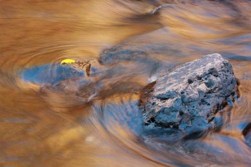 Alabama;Autumn;Blue;Boulder;Boulders;Brown;Close-up;Creek;Fall;Fallen Leaves;Flow;Gold;Horizontal;Leaf;Little River Canyon National Preserve;Mirror;Oneness;Orange;Peaceful;Pebble;Pebbles;Rapids;Red;Reflection;Reflections;Ripple;River;Rock;Rocks;Stone;Stones;Stream;Tan;Wabi Sabi;Water;Yellow;botanical;flowing;zen