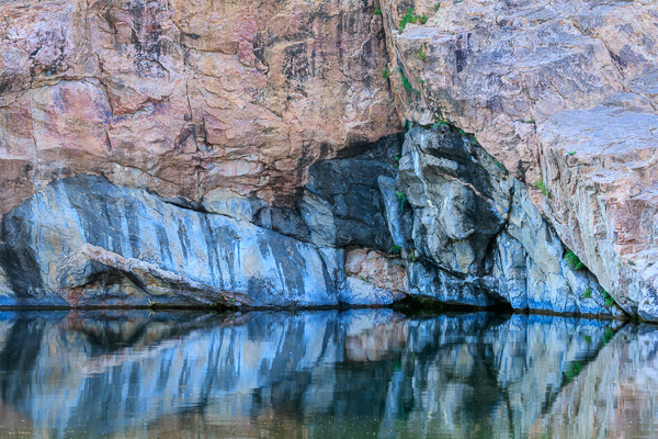 Boulder;Boulders;Calm;Concepts;Healing;Health care;Healthcare;Minimalism;Mirror;Nature;Oneness;Pastoral;Personal;Pool;Rock;Rock formations;Rocks;Rocky;Stone;Stones;Texas;Water;landscape;peaceful;reflection;reflections;restful;serene;soothing;tranquil;zen