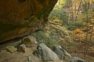 Tennessee;Cumberland-Plateau;Rock-Formations;Rocks;Fall-Scenes;Cliff;Seasons;For
