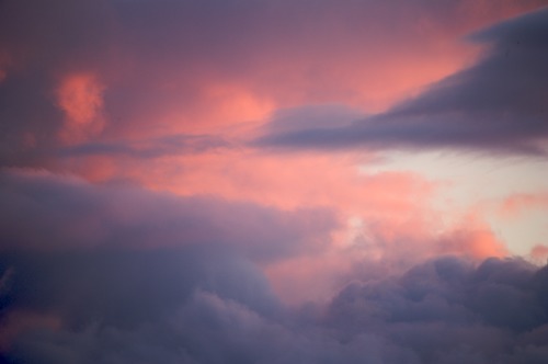 Abstract;Abstractions;Blue;close of day;Cloud;Cloud Formation;Clouds;dusk;evening;eventide;last Light;Lavender;Patterns;Pink;Purple;Shapes;Sky;sun;sunset;Textures;Weather