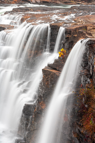 Alabama;Bluff;Boulder;Boulders;Brown;Calm;Cascade;Cascading;Cataract;Chute;Cool;Escarpment;Falling;Falls;Flow;Fort Payne;Geological;Geology;Gold;Healing;Health care;Healthcare;Ledge;Little River Canyon National Preserve;Minimalism;Nature;Pastoral;Pouring;Precipice;Rock;Rock Face;Rock formations;Rocks;Rocky;Spilling;Spray;Stone;Stones;Stream;Streaming;Tan;United States;Water;Waterfalls;Waterscape;White;cliff;color;flowing;landscape;oneness;peaceful;restful;serene;soothing;striation;tranquil;waterfall;wet;zen