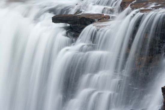 Alabama;Boulder;Cascade;Cascading;Cataract;Chute;Cool;Falling;Falls;Flow;Flowing;Geological;Geology;Little River Canyon National Preserve;Pouring;Rock;Rock formations;Rocks;Spilling;Spray;Stone;Stream;Striation;Water;Waterfall;Waterfalls;Wet