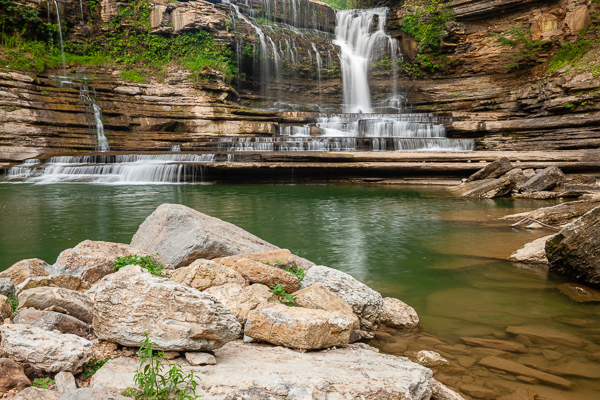 Boulder;Boulders;Brown;Calm;Cascade;Cascading;Chute;Cummins Falls;Falls;Healing;Health care;Healthcare;Minimalism;Nature;Pastoral;Pouring;Ripple;Rock;Rock formations;Rocks;Stones;Stream;Streaming;Tan;Tennessee;United States;Water;Waterfalls;Waterscape;green;landscape;oneness;peaceful;pool;reflection;reflections;restful;serene;soothing;tranquil;waterfall;zen