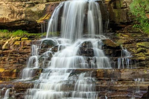 Boulder;Boulders;Brandy Wine Falls;Brown;Cascade;Chute;Falls;Geological;Geology;Green;Healing;Health care;Healthcare;Ohio;Oneness;Orange;Pastoral;Peaceful;Pouring;Rock;Rock Formations;Rocks;Rocky;Stone;Stones;Streaming;Tan;Waterfall;Waterfalls;Waterscape;Yellow;calm;restful;serene;soothing;tranquil;zen