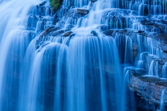 Boulder;Brown;Cascade;Cascading;Chute;Cumberland Mountain State Park;Falling;Falls;Geological;Geology;Gold;Pouring;Rock;Rock Island State Park;Rock formations;Rocks;State Park;Stone;Stones;Stream;Streaming;Tennessee;United States;Water;Waterfalls;flowing;green;rapids;waterfall