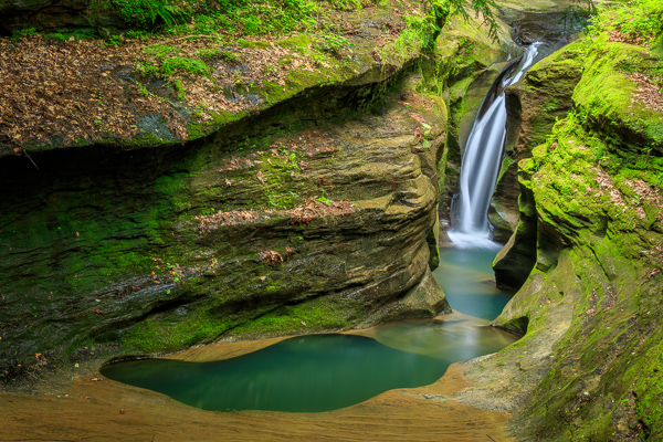Aqua;Brown;Calm;Cascade;Cascading;Chute;Falling;Falls;Flow;Geological;Healing;Health care;Healthcare;Minimalism;Mirror;Moss;Nature;Ohio;Pastoral;Pouring;Ripple;River;Robinson Falls;Rock;Rock formations;Rocks;Spilling;Stone;Stream;Streaming;Striated;Sunlight;United States;Water;Waterfalls;Waterscape;crevasse;green;landscape;oneness;peaceful;pool;reflection;reflections;restful;serene;soothing;sunlit;tranquil;waterfall;zen